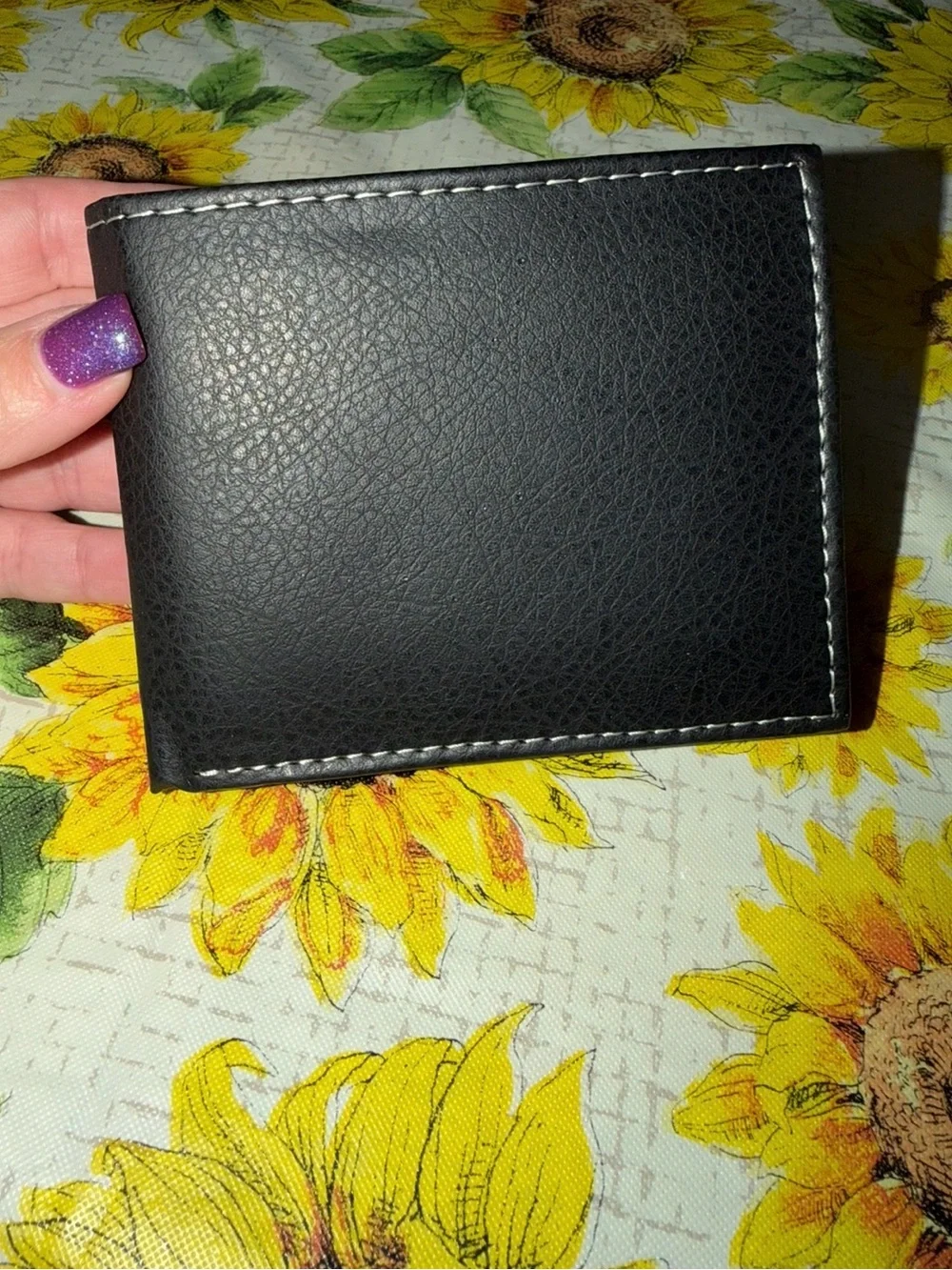 Classic Black Bi-Fold Wallet with Contrast Stitching